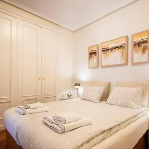 https://excellent-location-comfort-and-parking-included.sansebastianhotels.net